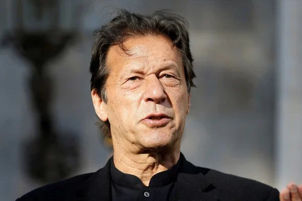Pakistan Seeks Lifetime Disqualification For Defectors From PM Imran Khan's Party