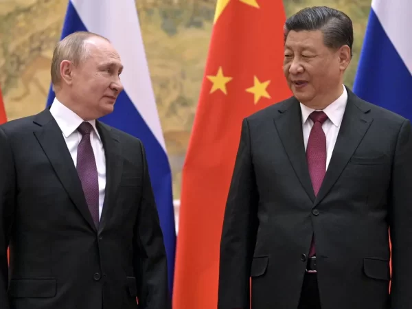 Putin invites Xi to Moscow as Russia pursues alliance with China