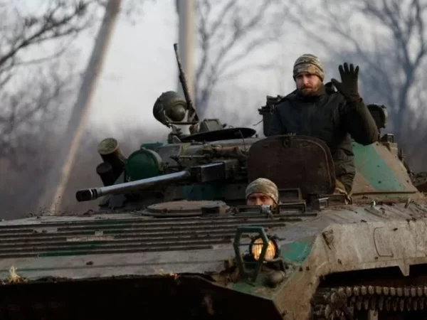Russian Ultimatum: Ukraine Meet Moscow's Demands or Russian Army Will