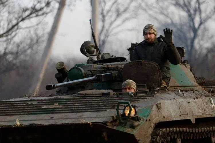 Russian Ultimatum: Ukraine Meet Moscow's Demands or Russian Army Will