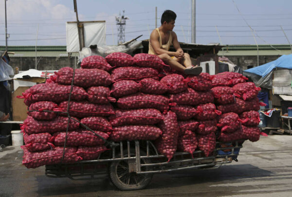 "It's like gold": Onions now cost more than meat in the Philippines