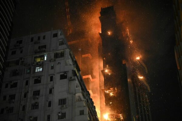 Massive Fire In Hong Kong Skyscraper, No Casualties